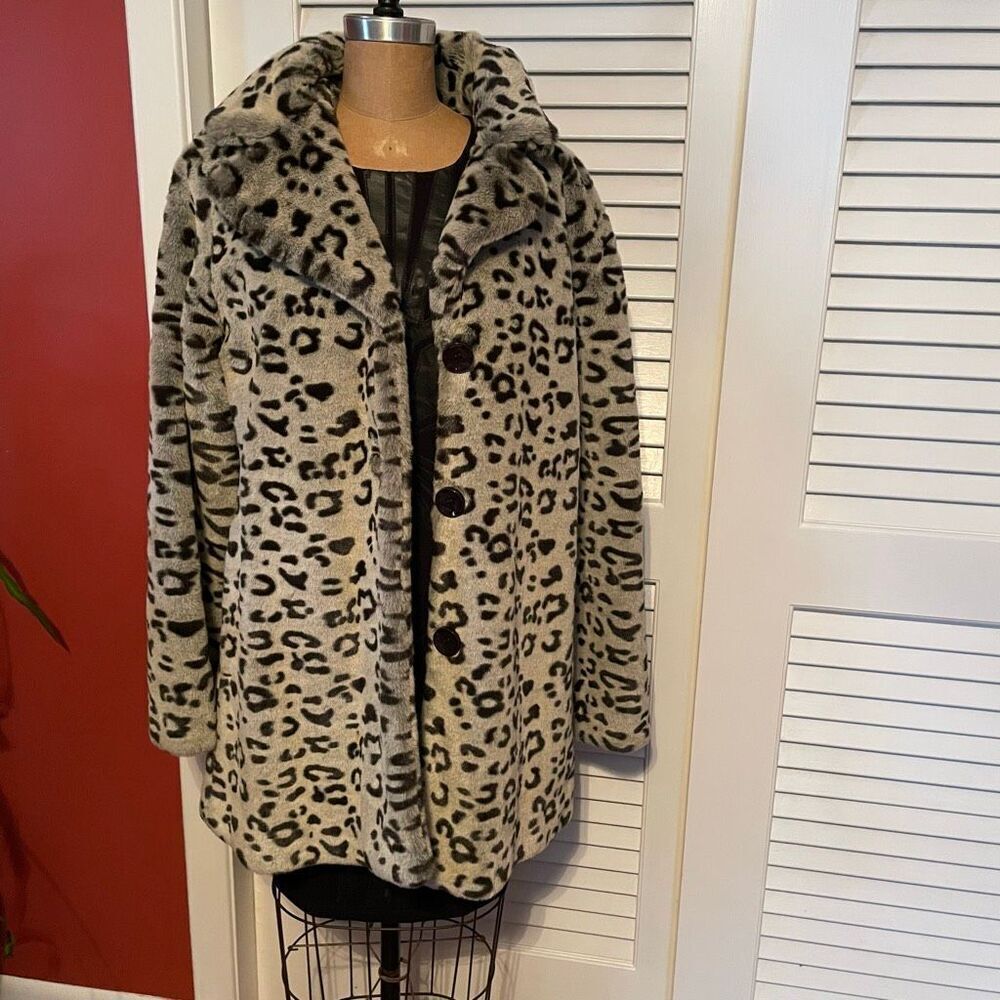 BLANC NOIR | grey leopard print coat L